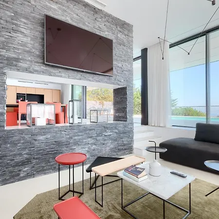 Luxury With Heated Pool, Gym And Cinema Malaga